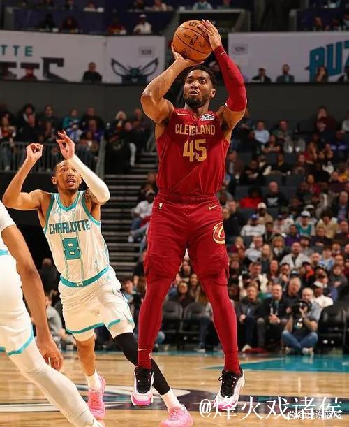 骑士击败76人豪取开季13连胜 唐斯46+10尼克斯不敌公牛